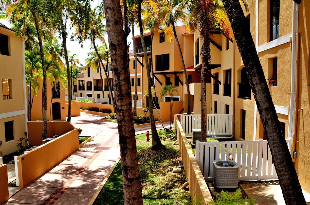 Park Royal Homestay Club Cala Puerto Rico Humacao Bagian luar foto