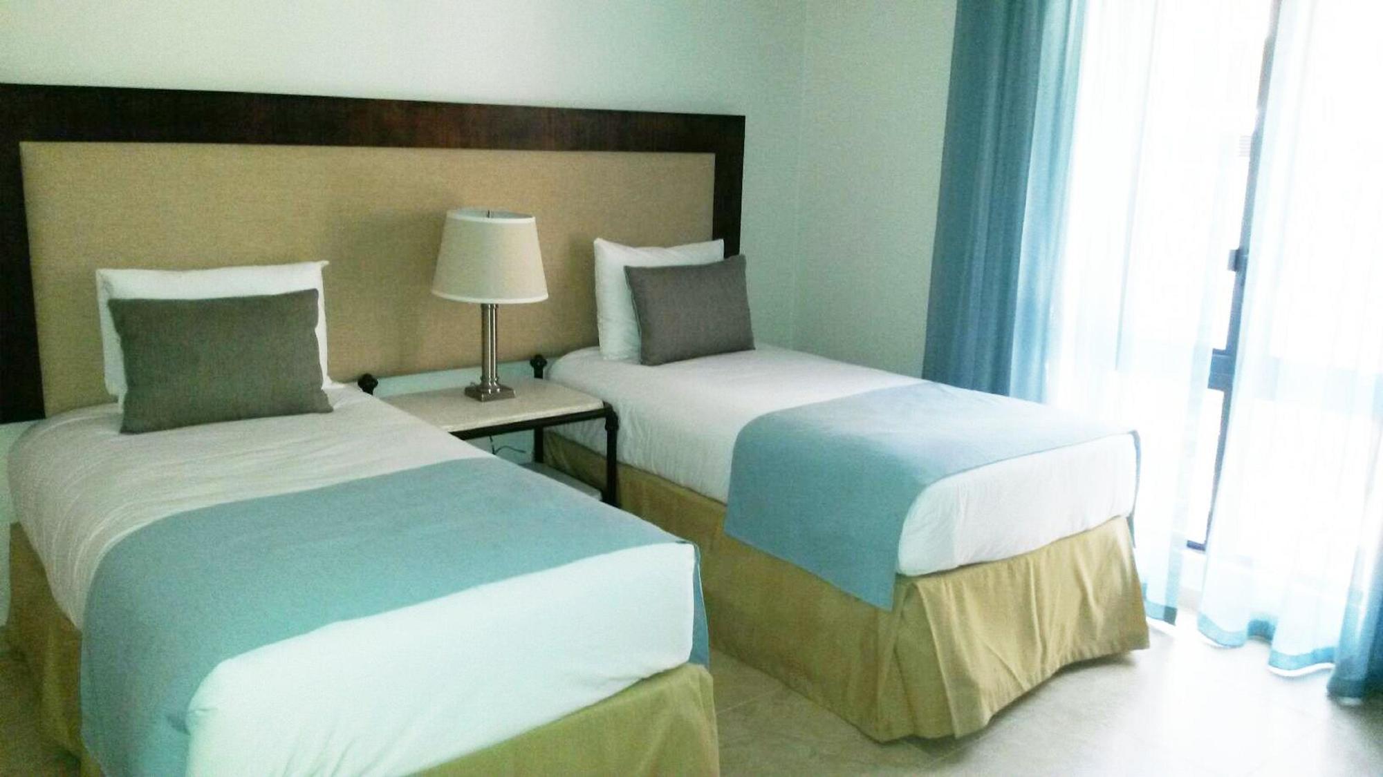 Park Royal Homestay Club Cala Puerto Rico Humacao Bagian luar foto